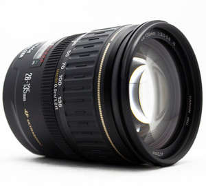 Canon EF 28-135mm f/3.5-5.6 IS USM