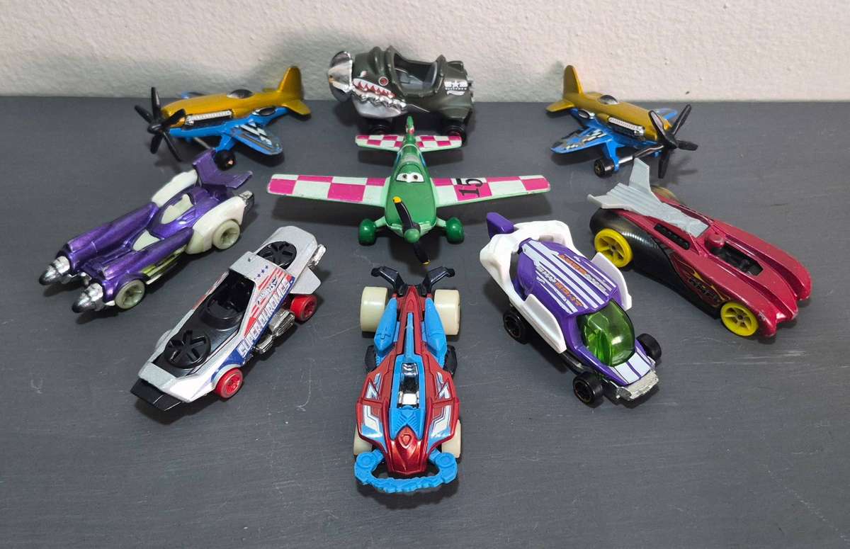 Hotwheels Bundle(One bid for all)