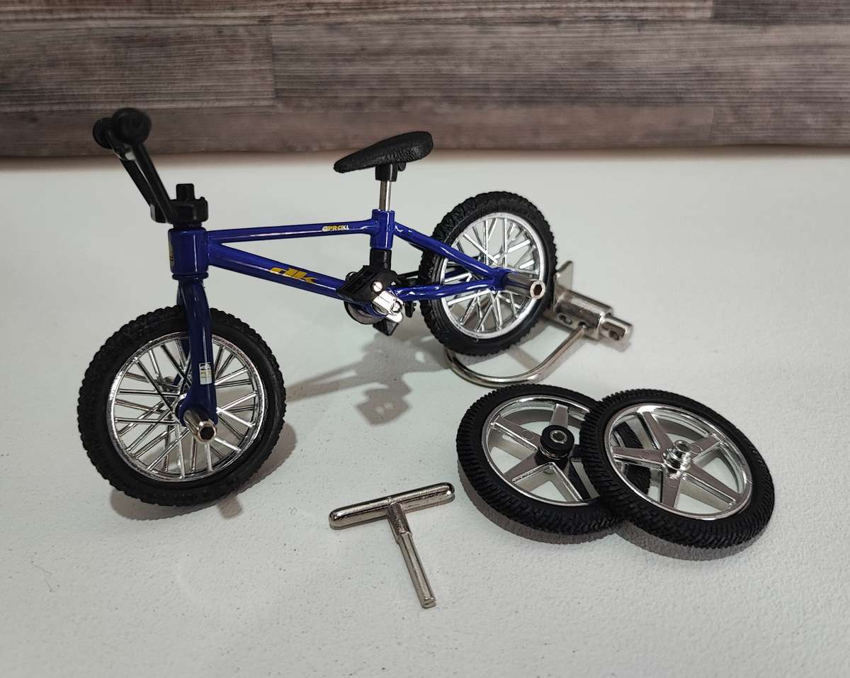 1999 Flick Trix DK Bicycles(Dark Blue) Finger BMX with Accessories