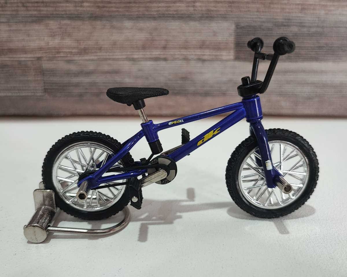 1999 Flick Trix DK Bicycles(Dark Blue) Finger BMX with Accessories
