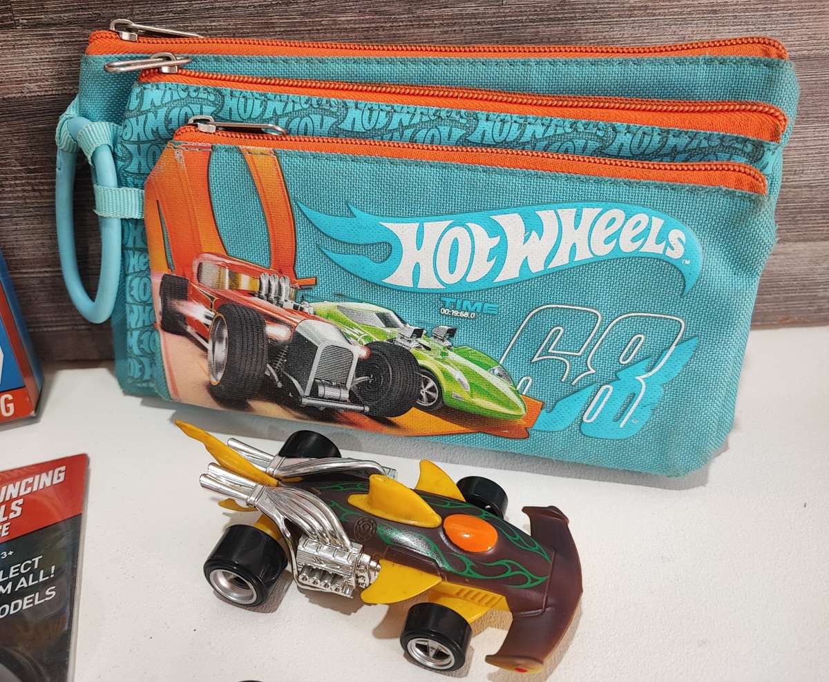 HotWheels Toy Combo