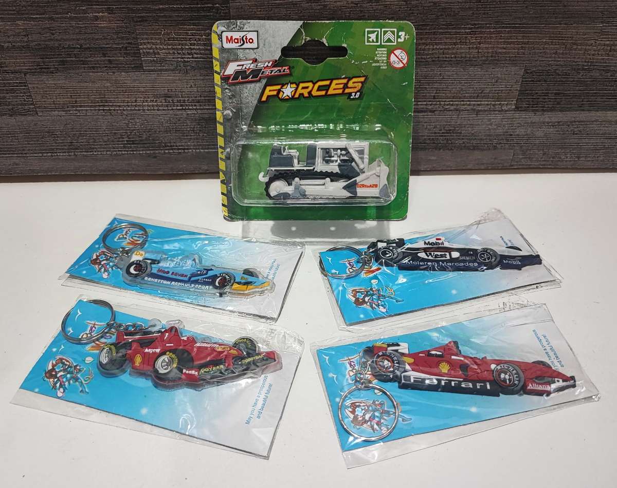 Awesome Lucky Dip(Filled with variety vintage items)See Images