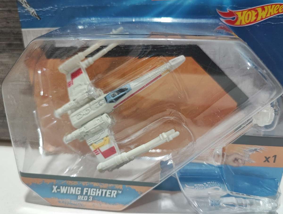 HotWheels Star Wars X Wing Fighter