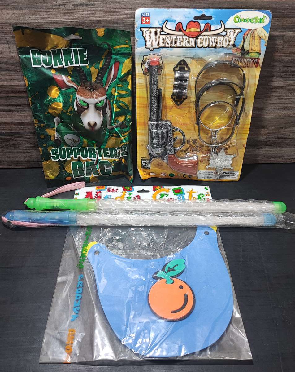 Mixed Boys Toys Combo 4