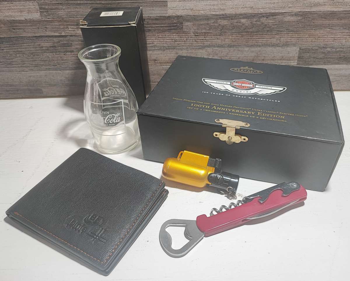 Harley Davidson storage box with goodies