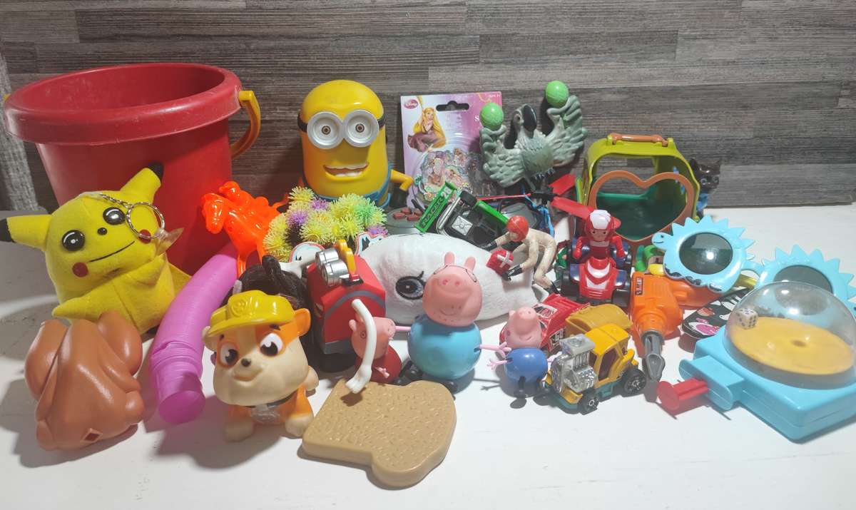 Mixed Toys Combo 3