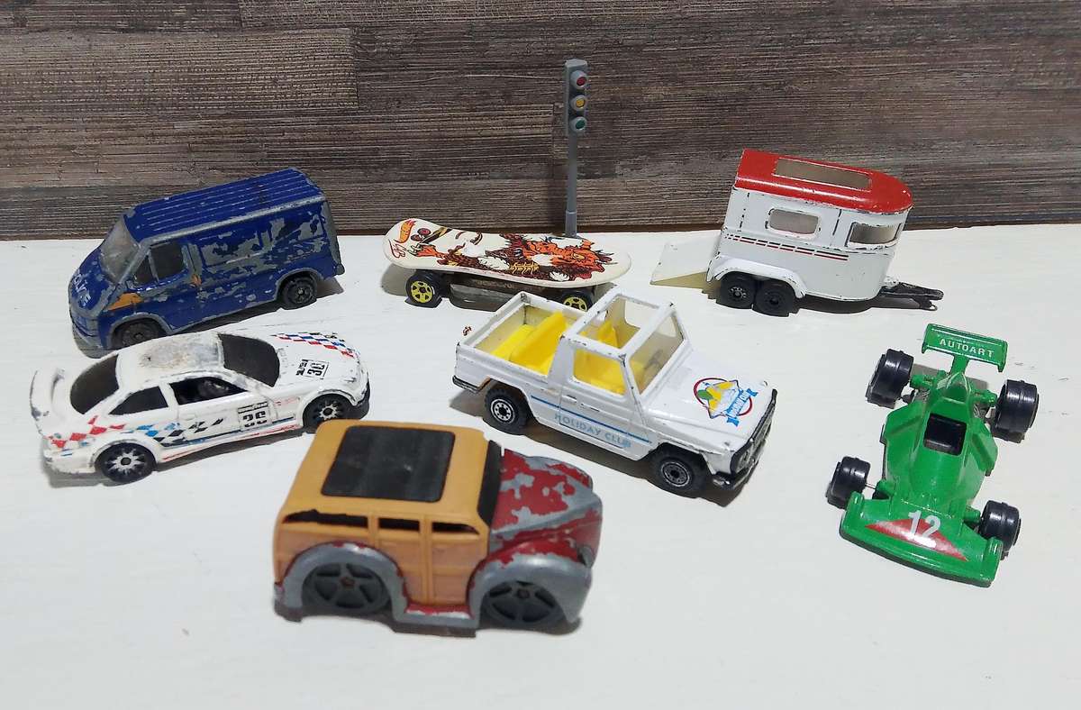 Mixed Die Cast Combo(Hot wheels, Matchbox etc)