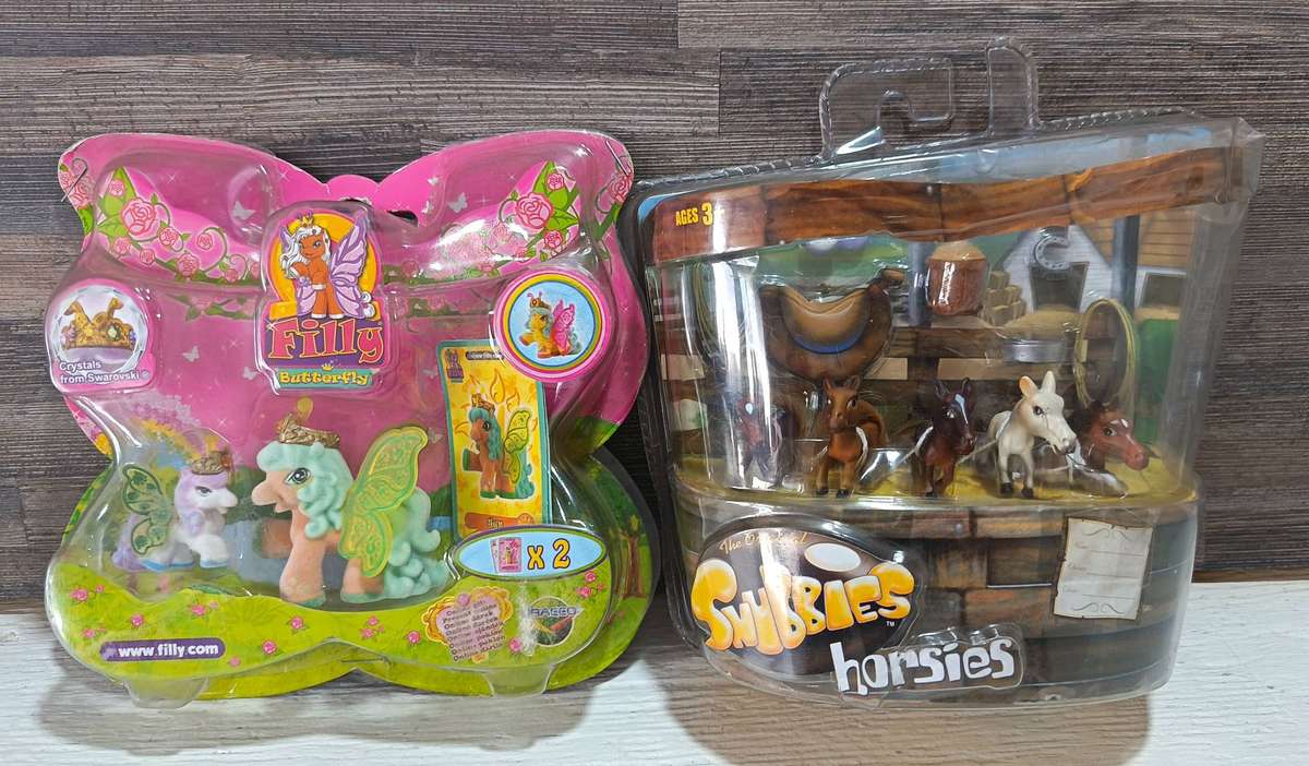 Cute miniature Horses Lot