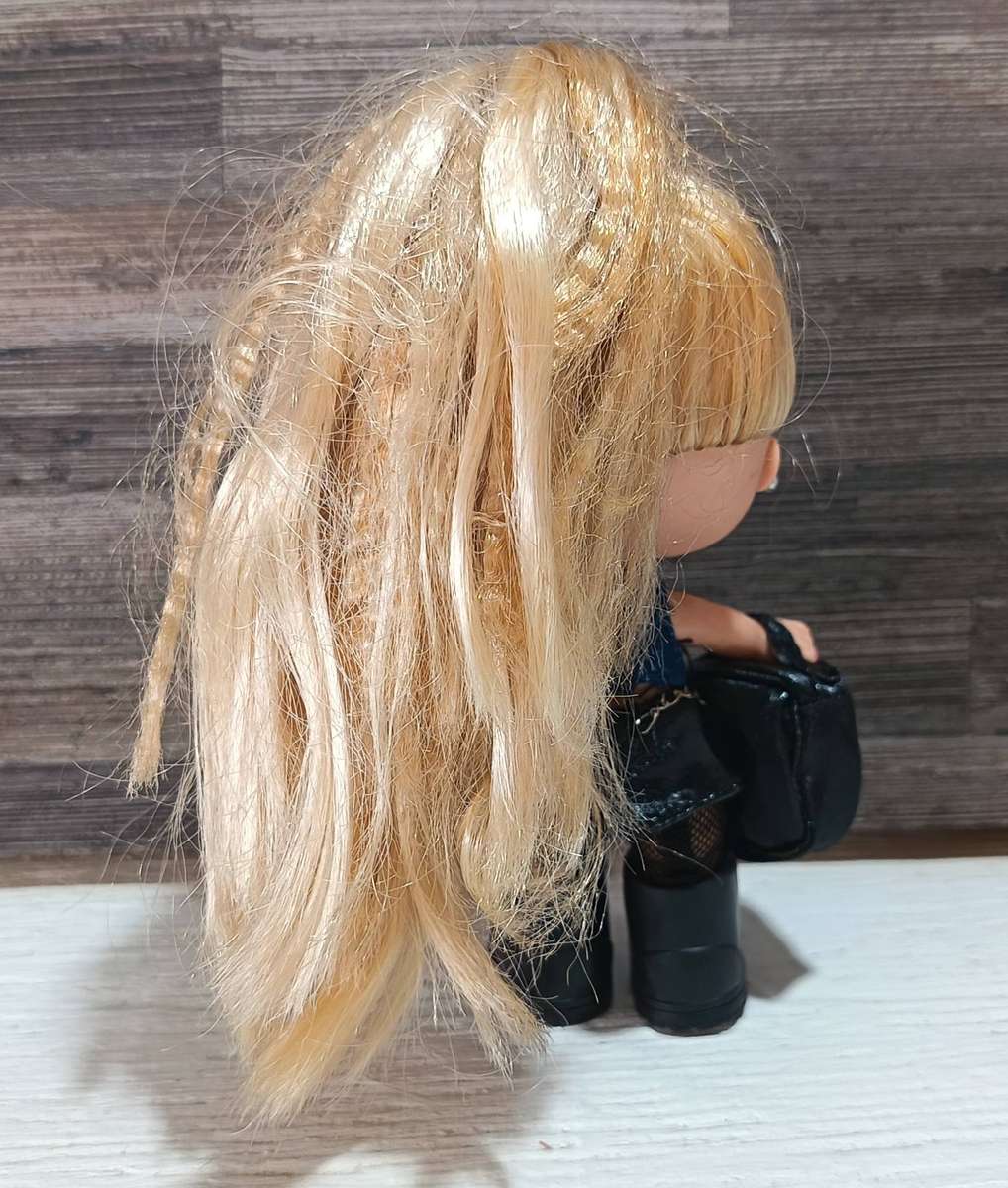 2000 Bratz Babies Chloe Hair Flair