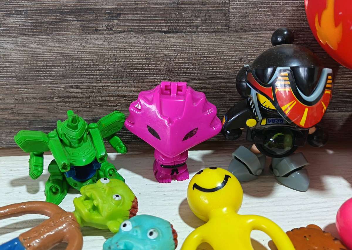 Vintage Figures Lot 3