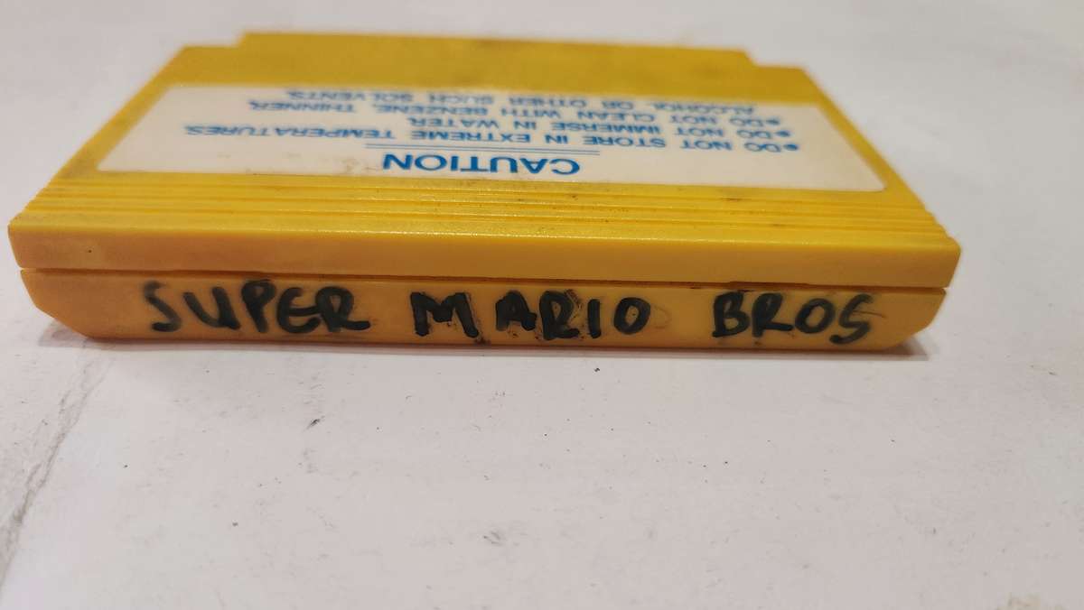 Vintage Tv Game Cartridge Famicom Super Mario Bros