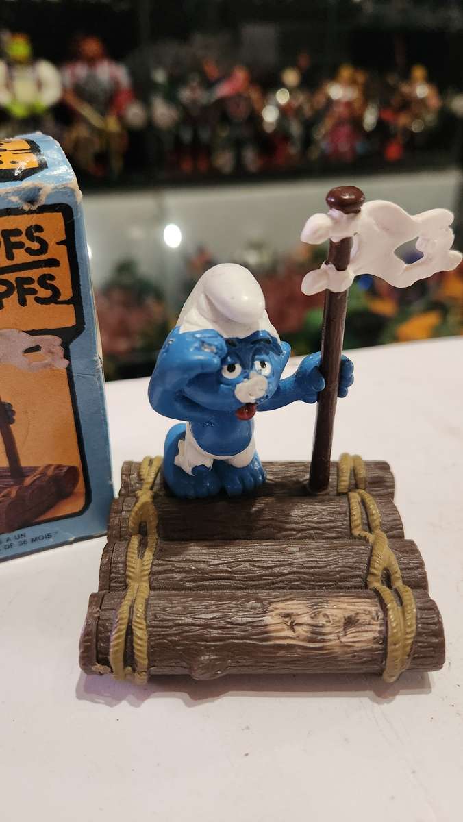 1984 Vintage Peyo Raft Smurf