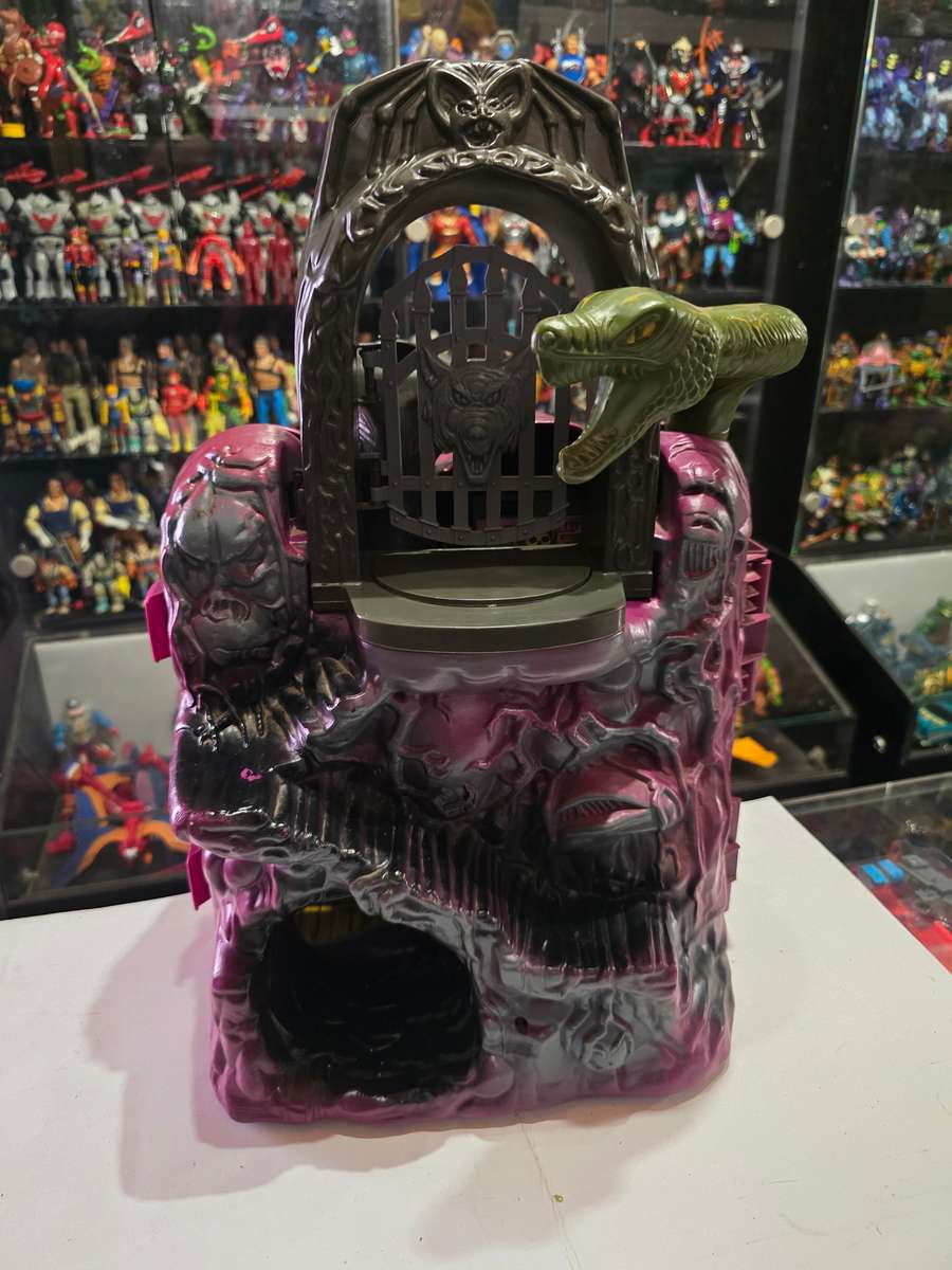 1981 Snake Mountain Playset of He-Man Masters of the Universe (MOTU) Vintage Figure