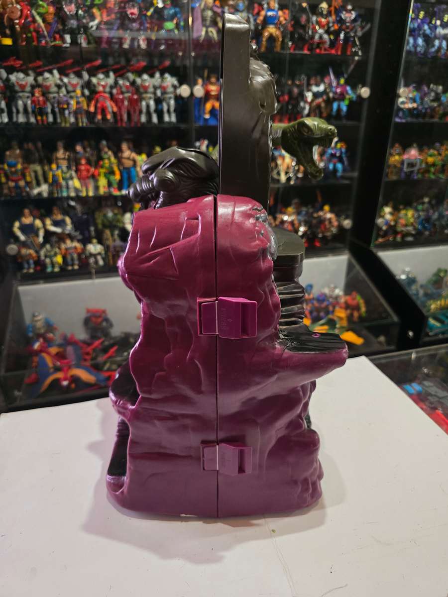 1981 Snake Mountain Playset of He-Man Masters of the Universe (MOTU) Vintage Figure