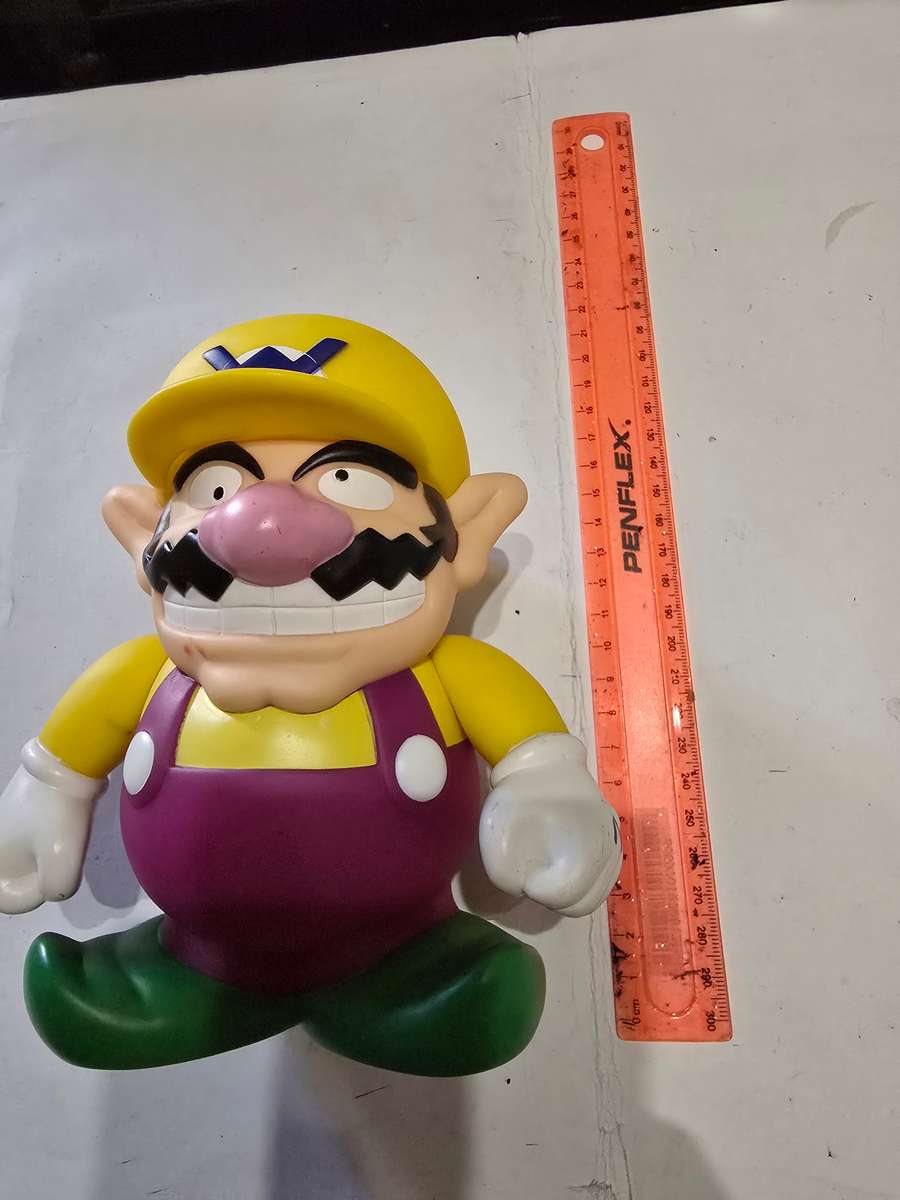 Nintendo Super Mario Figure "Wario"