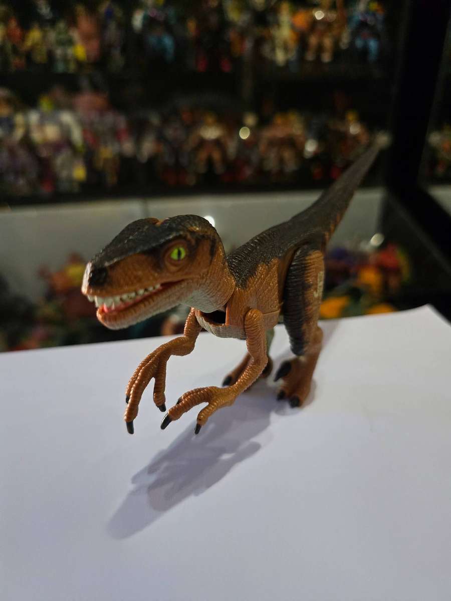 1993 Kenner Jurassic Park Velociiraptor Vintage Figure