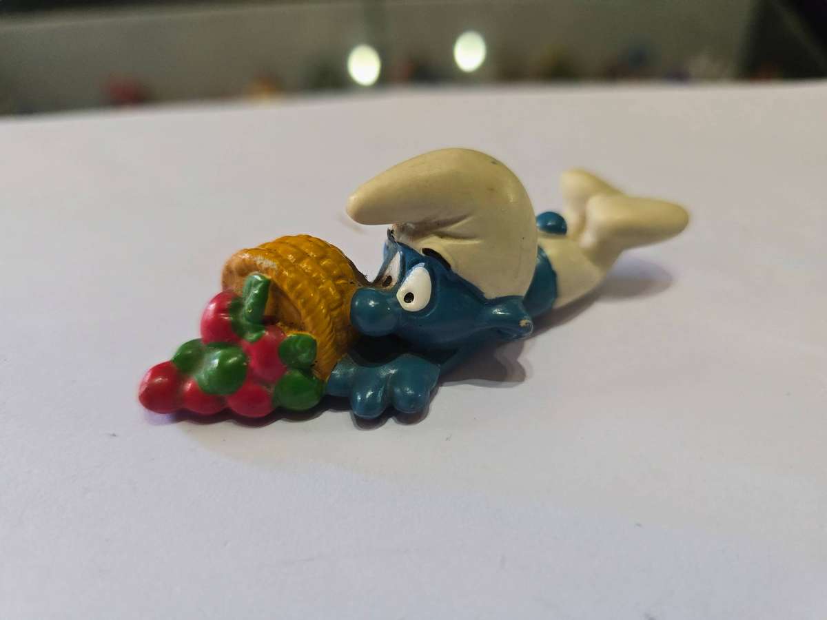 1982 Peyo Clumsy Vintage Smurf
