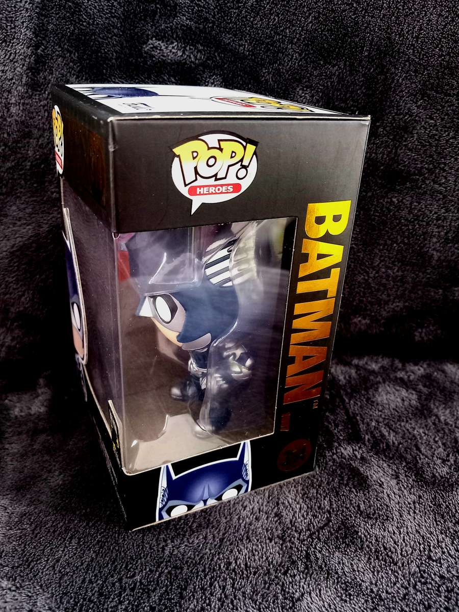 Funko Pop # 314 Batman 1997 80th anniversary