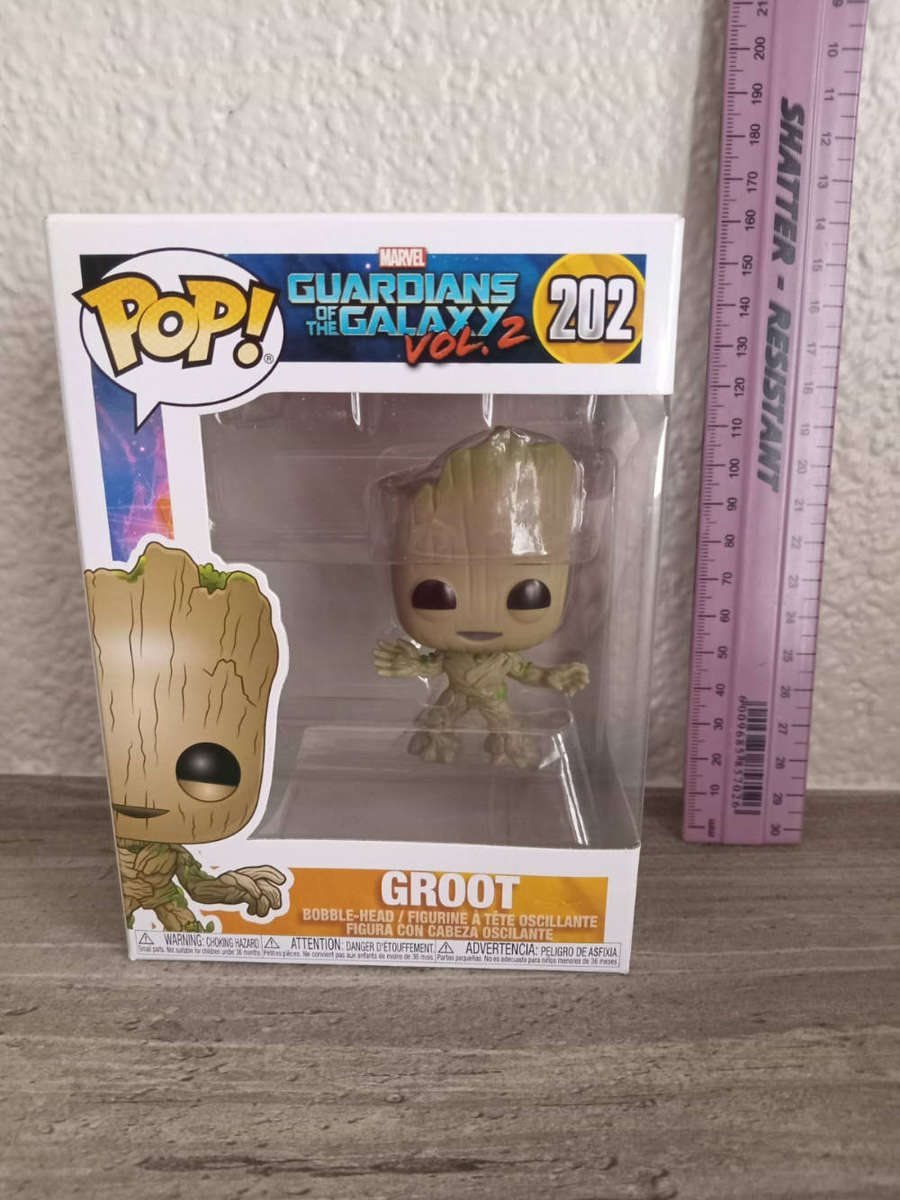 5 Funko Pops and 2 Bitty Pops