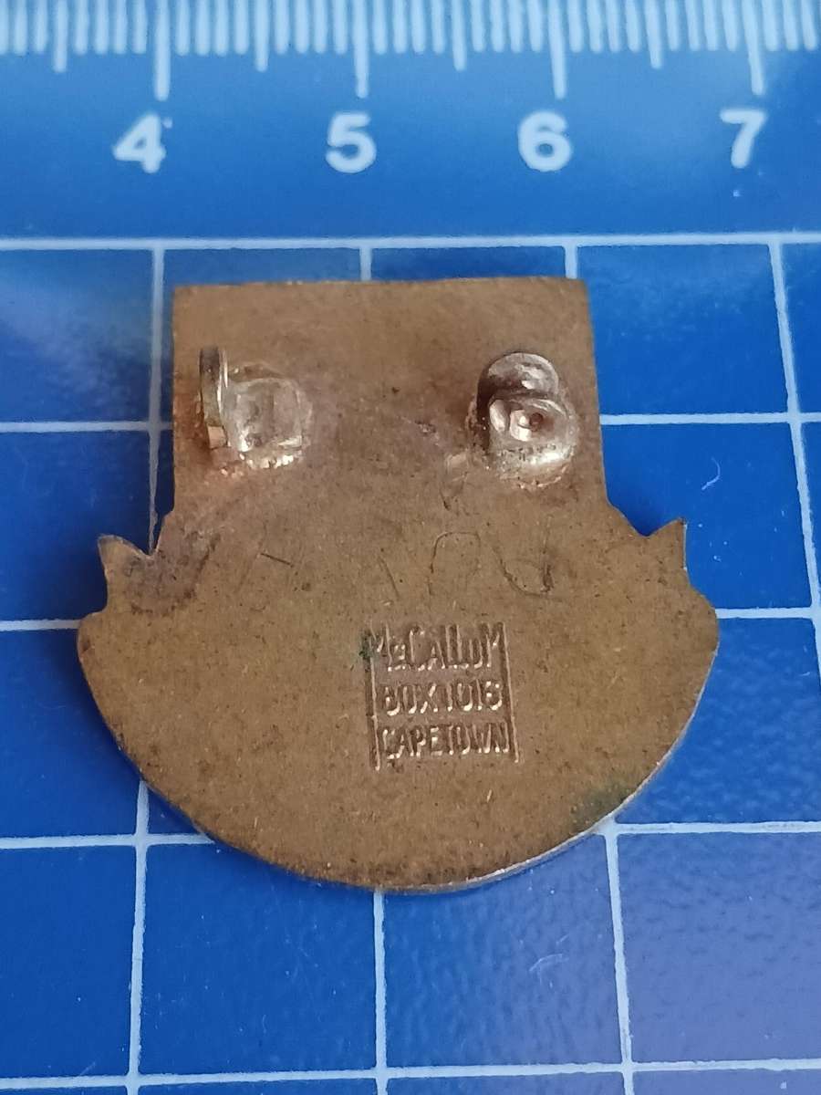 School Unknown - no Pin