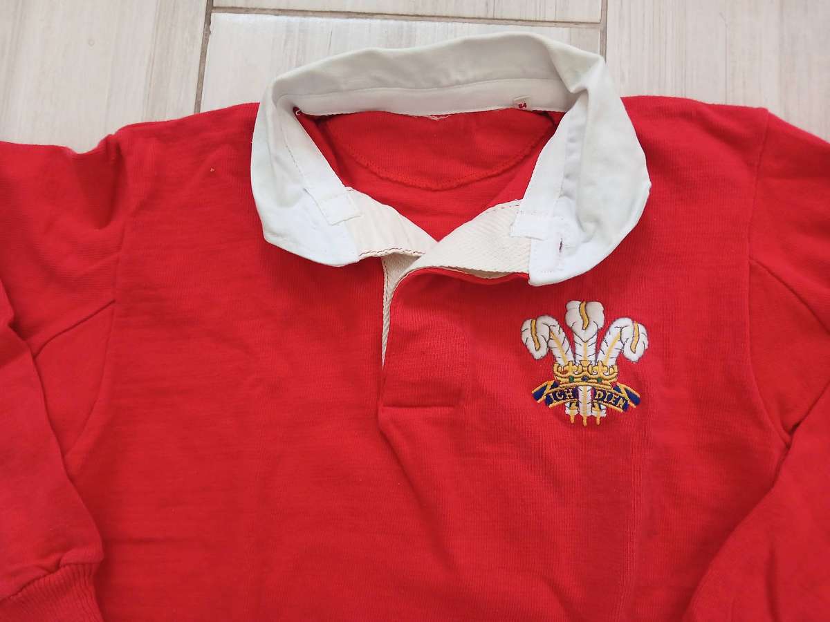 Rugby Jersey - WALES   34