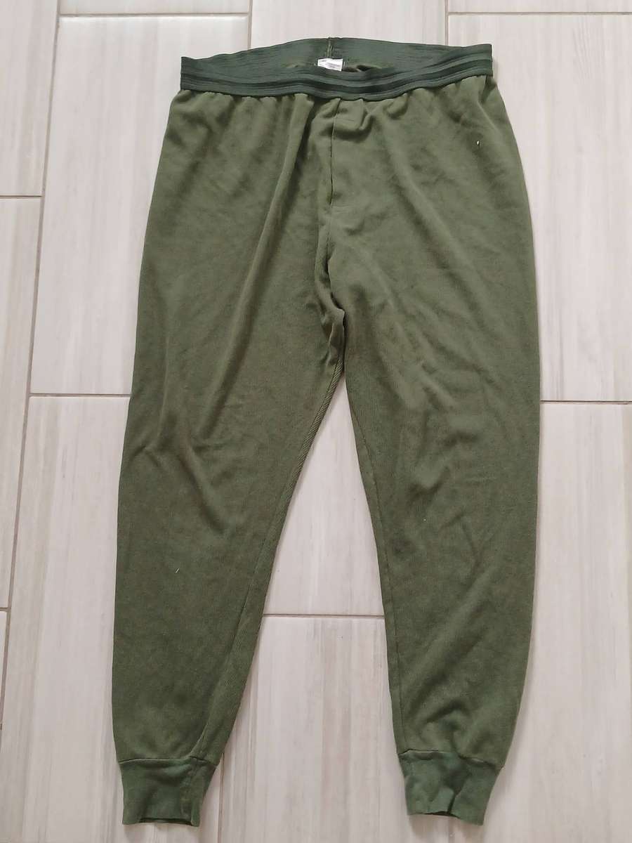 Military Green Thermal Long Johns Size 95-120 (New)