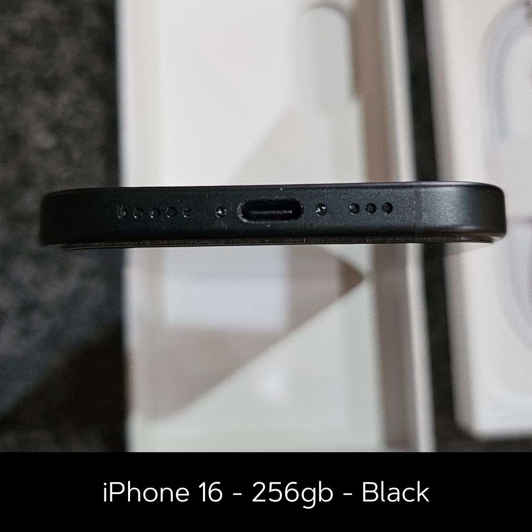 iPhone 16 256gb - As new, Unwanted Christmas Present