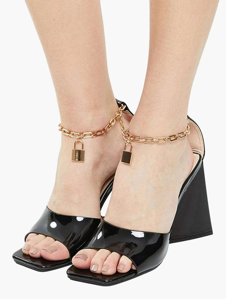 Madison UK7 Addison Chain Ankle Tie Heels - Black