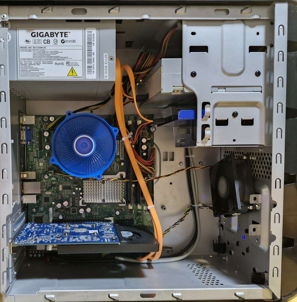 Windows 10 Desktop PC, GTX645 1Gb GPU, C2Duo E7500 CPU, 4Gb RAM, 120Gb SSD, DVD