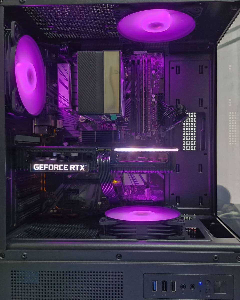 Gaming PC with ARGB, RTX 3060Ti 8Gb GPU, i7-9700 CPU, 32Gb RAM, 512Gb NvMe, Win 11 Pro