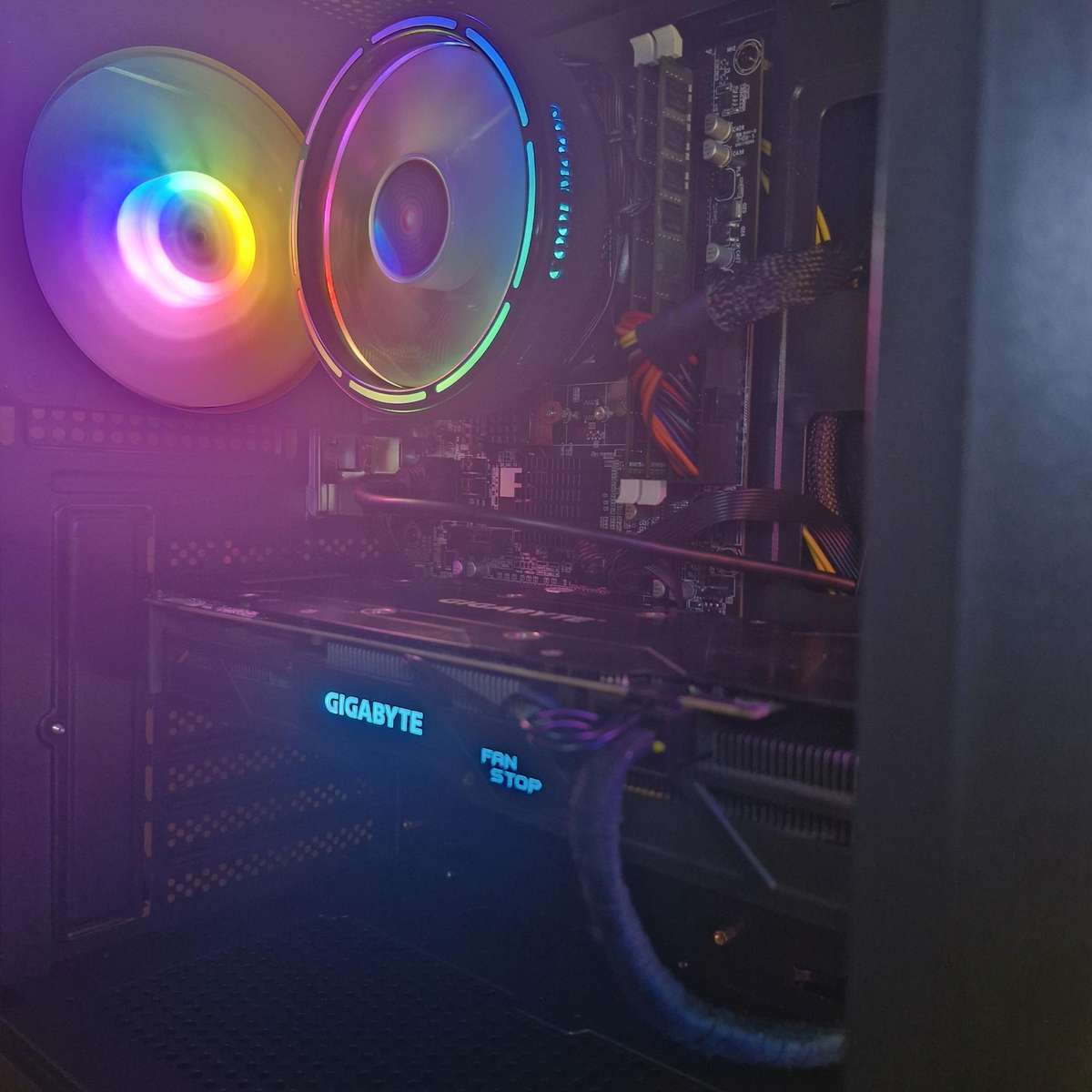 Gaming PC with ARGB, GT1060 6Gb GPU, i5-4460 CPU, 16Gb RAM, 512Gb NvMe, Win 11 Pro