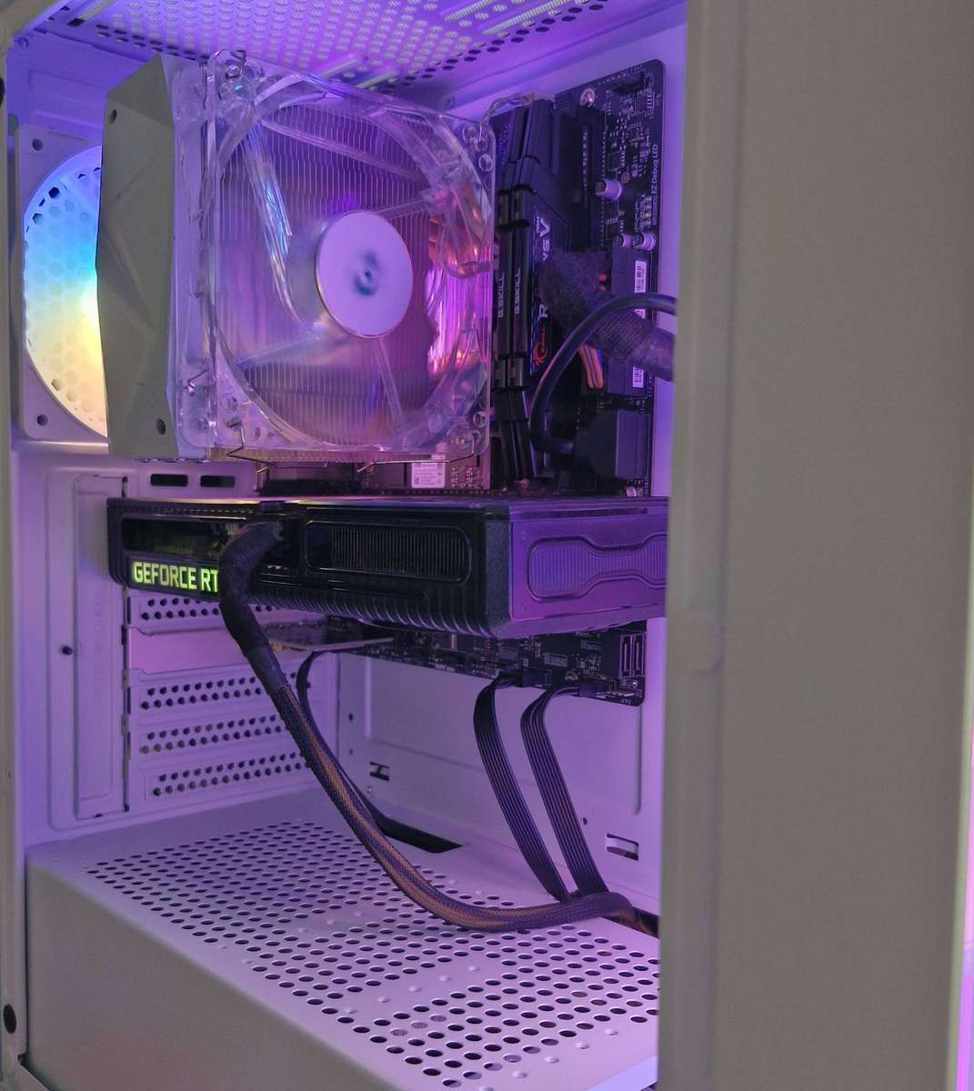 Gaming PC with static ARGB, RTX3060 12Gb GPU, i5-12400 CPU, 32Gb RAM, 1Tb NvMe, Win 11 Pro