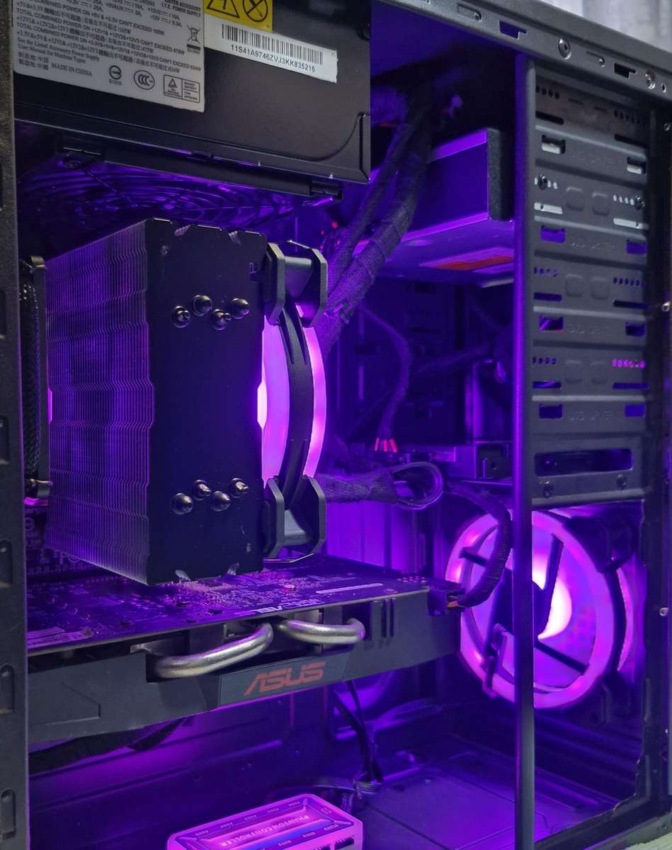 Gaming PC with ARGB, GT1060 6Gb GPU, i5-4590 CPU, 16Gb RAM, 512Gb SSD, DVD, Win 11 Pro