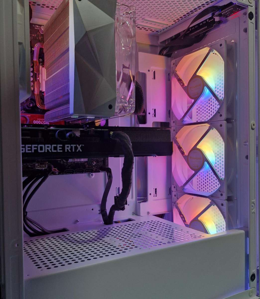 Gaming PC with static ARGB, RTX3060 12Gb GPU, i5-12400F CPU, 32Gb RAM, 1Tb NvMe, Win 11 Pro