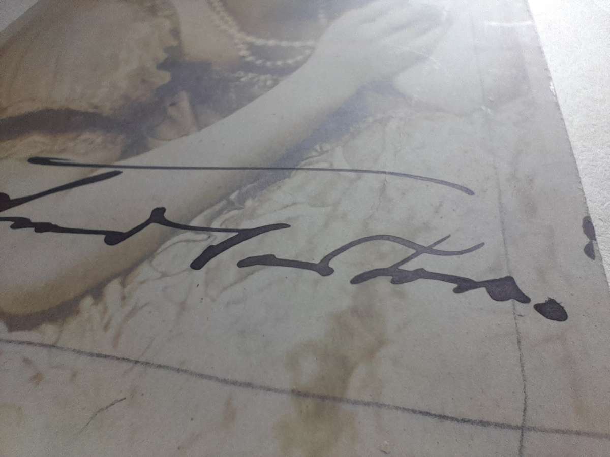 Pavlova - autographed postcard (includes book)