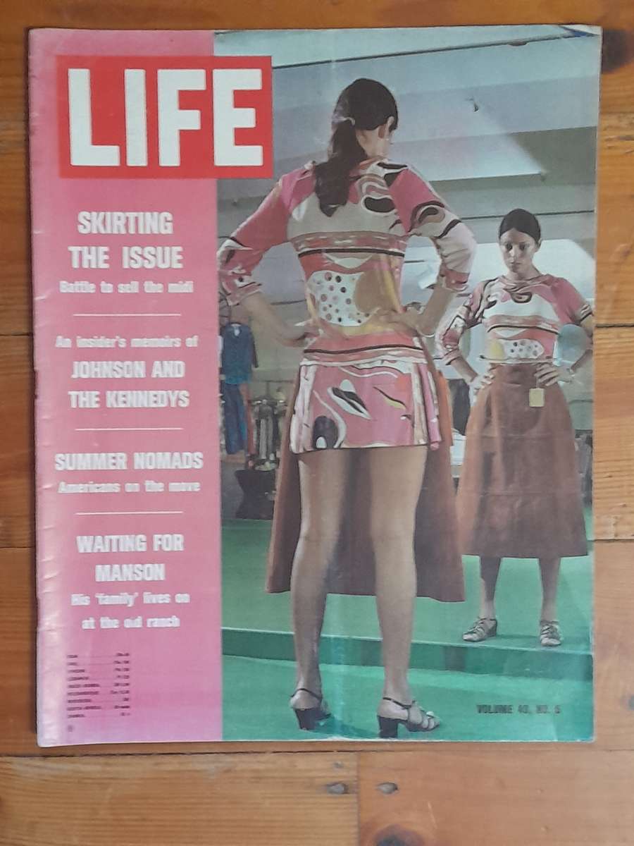 Life Magazines - set of 50