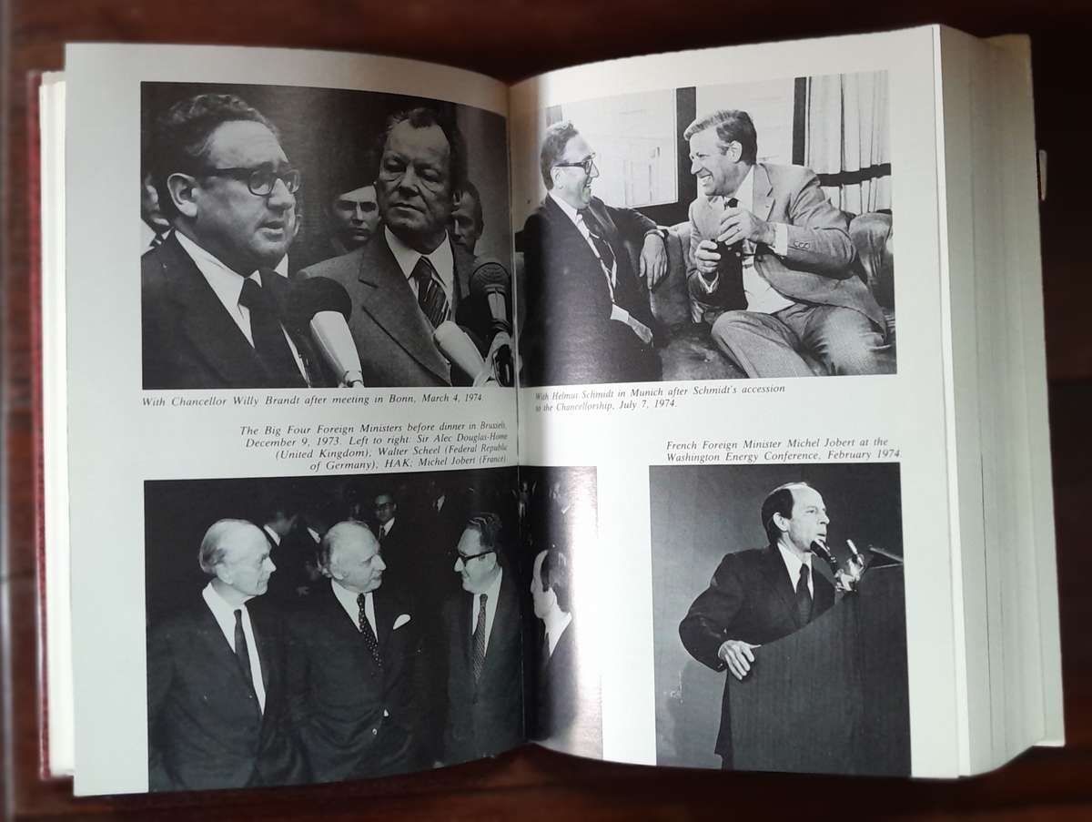 Henry Kissinger - Years of Upheaval