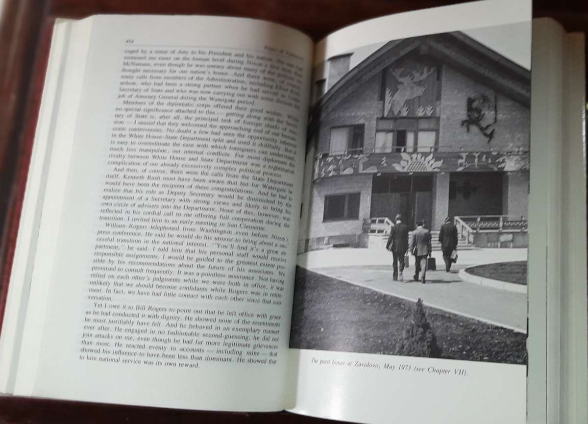 Henry Kissinger - Years of Upheaval