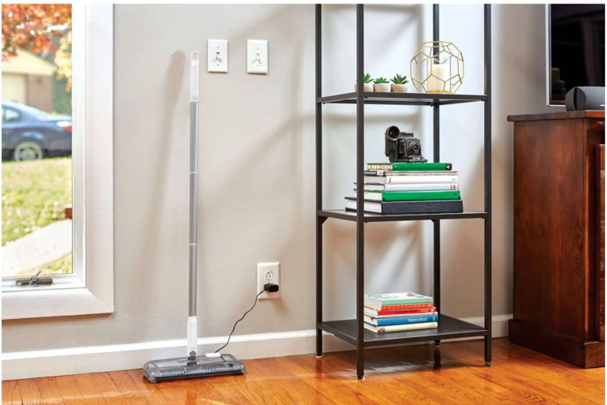 BLACK+DECKER - 10.8WH LITHIUM-ION FLOOR SWEEPER - GREY