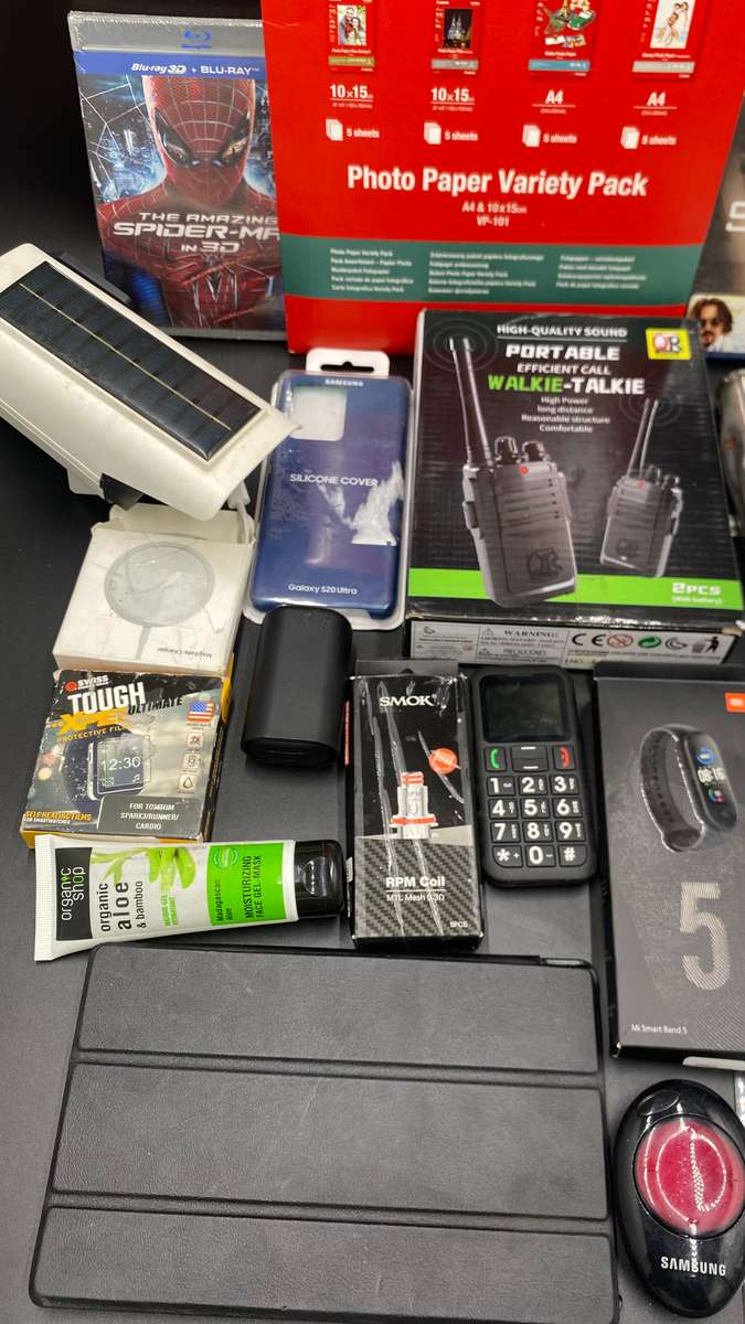 Lots Of Gadgets Goodies and more!!!