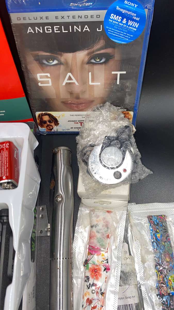 Lots Of Gadgets Goodies and more!!!