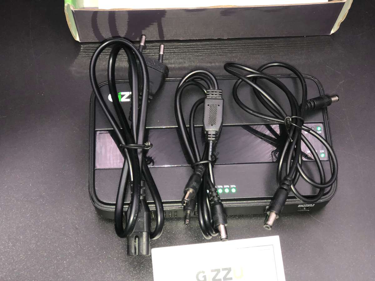 Gizzu GUDP36W Black 8800mAh Mini Dual DC UPS x 1