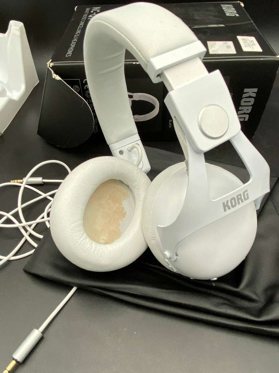 Korg NC-Q1 Smart Noise Cancelling Headphones  white