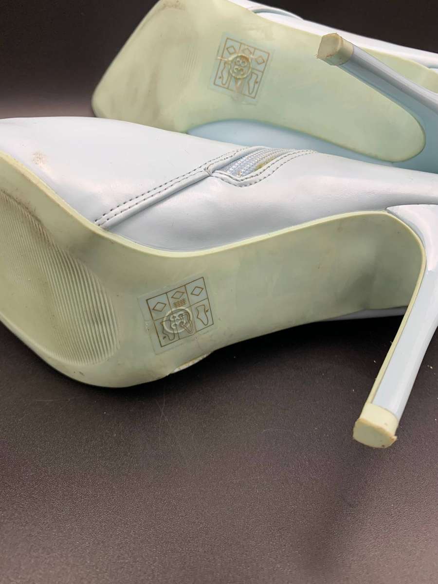 NWT DV by Dolce Vita Pastel Light Blue Pointed Toe Stiletto Ankle Boots - Size 38(6)