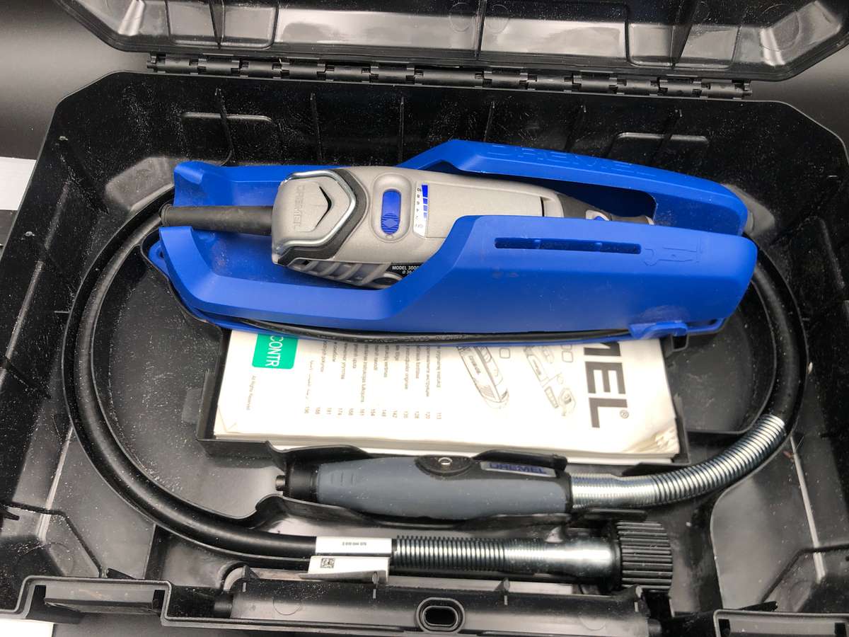 Dremel 3000 - 1/25 Rotary Tool