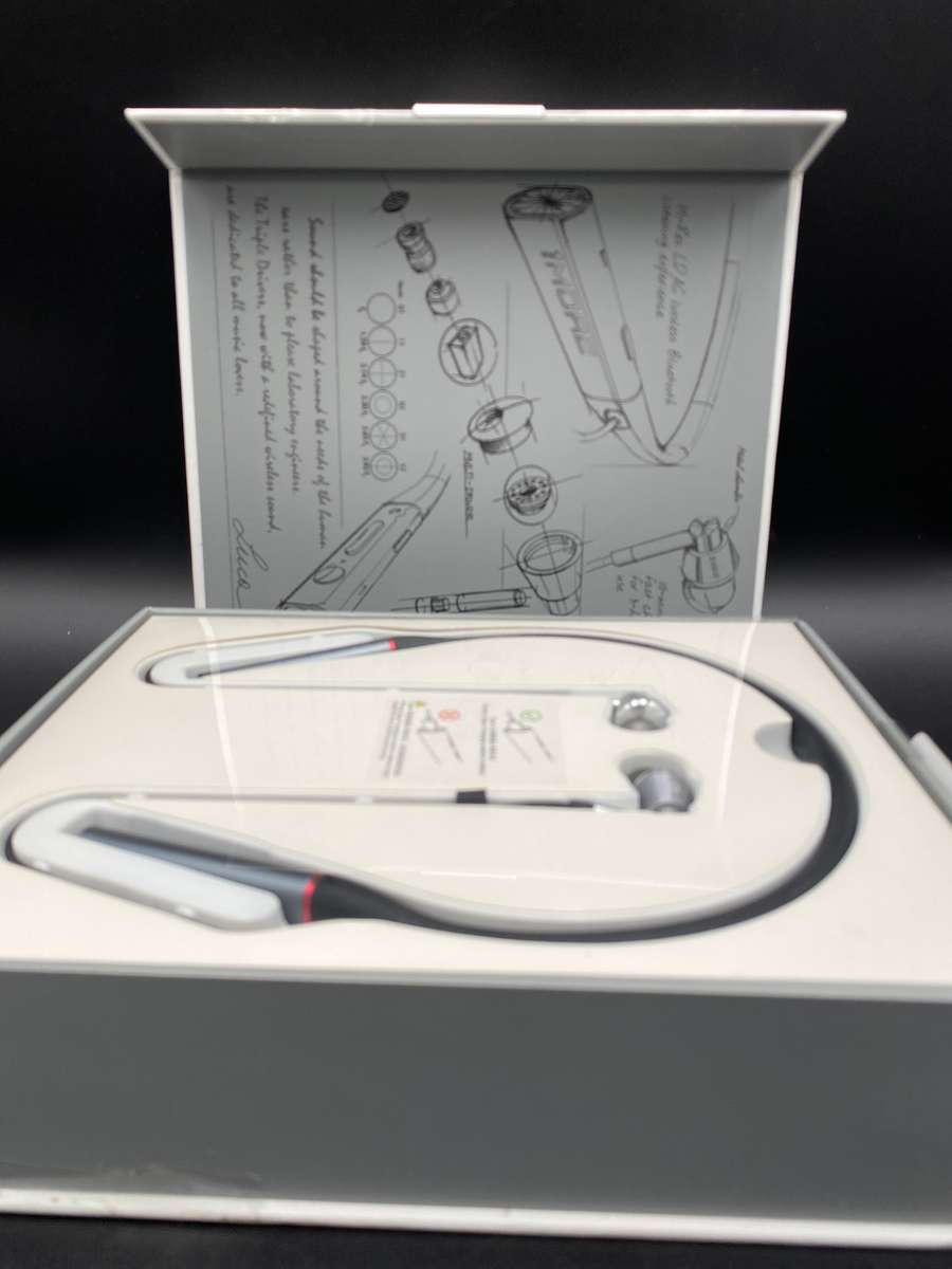 1MORE Wireless Earbuds Triple Driver Bluetooth Neckband Earphones with Hi-Res LDAC AMAZING SOUNDS!!!