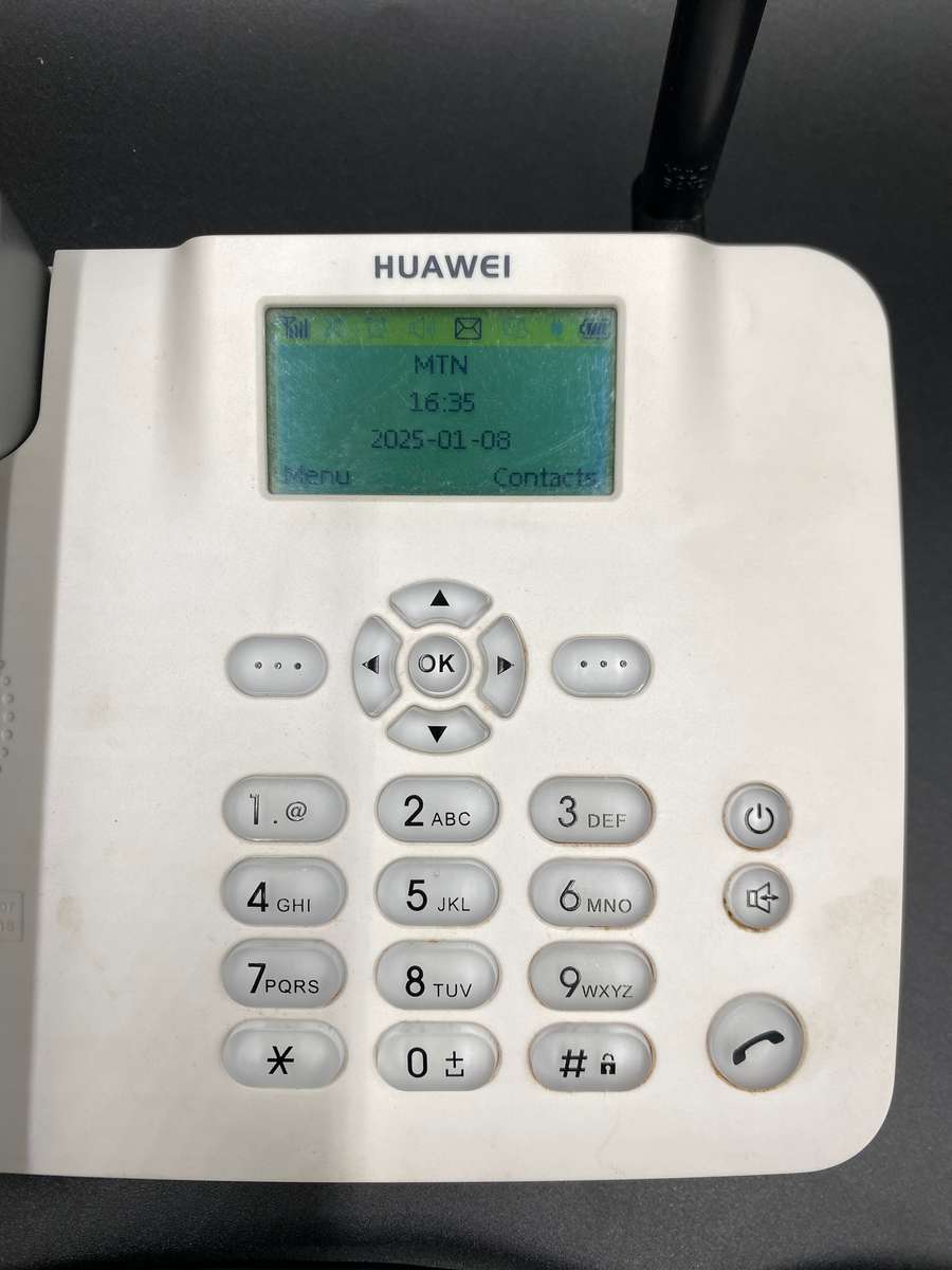 Huawei F317-10 Desktop Fixed Wireless Terminal With Simcard Slot