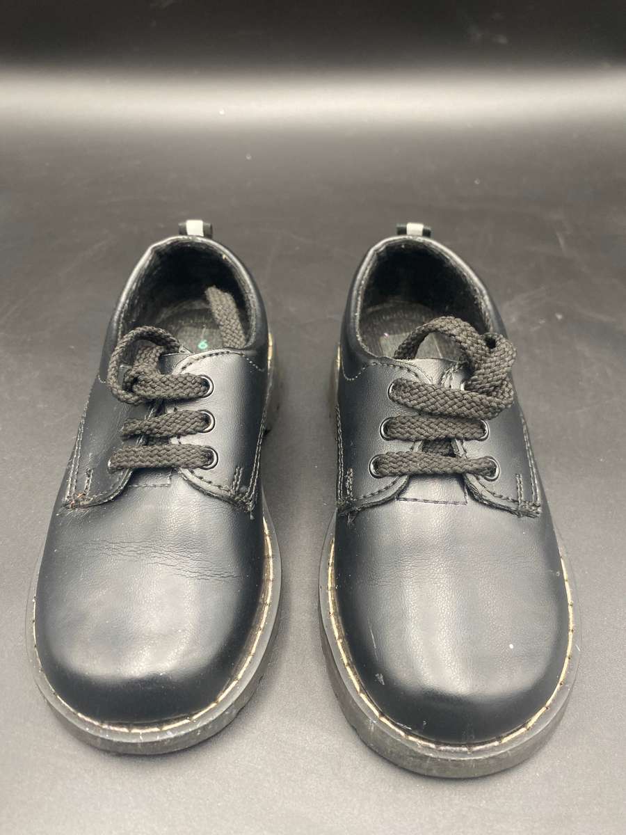 Woolworth School Shoes size 9