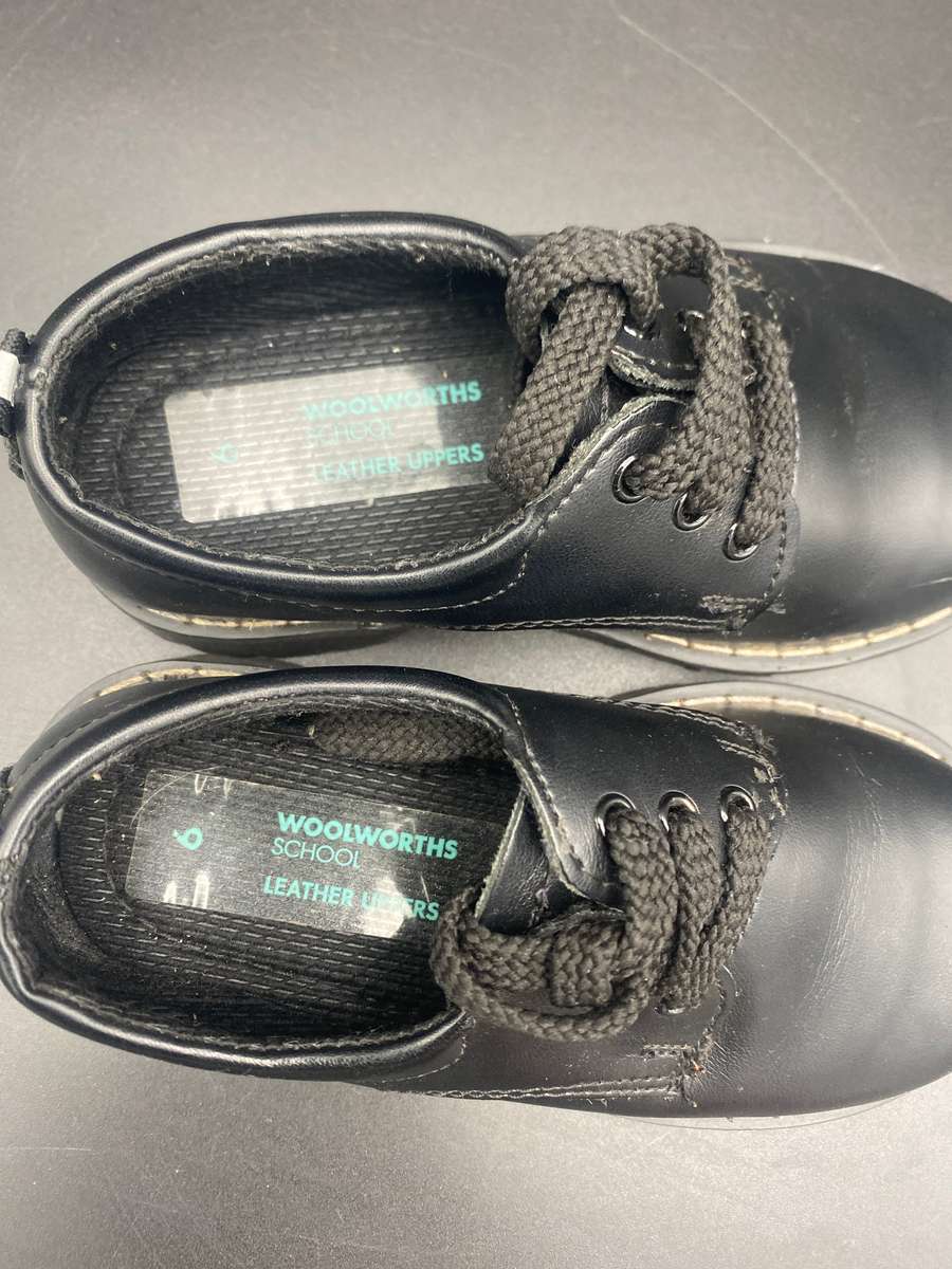 Woolworth School Shoes size 9