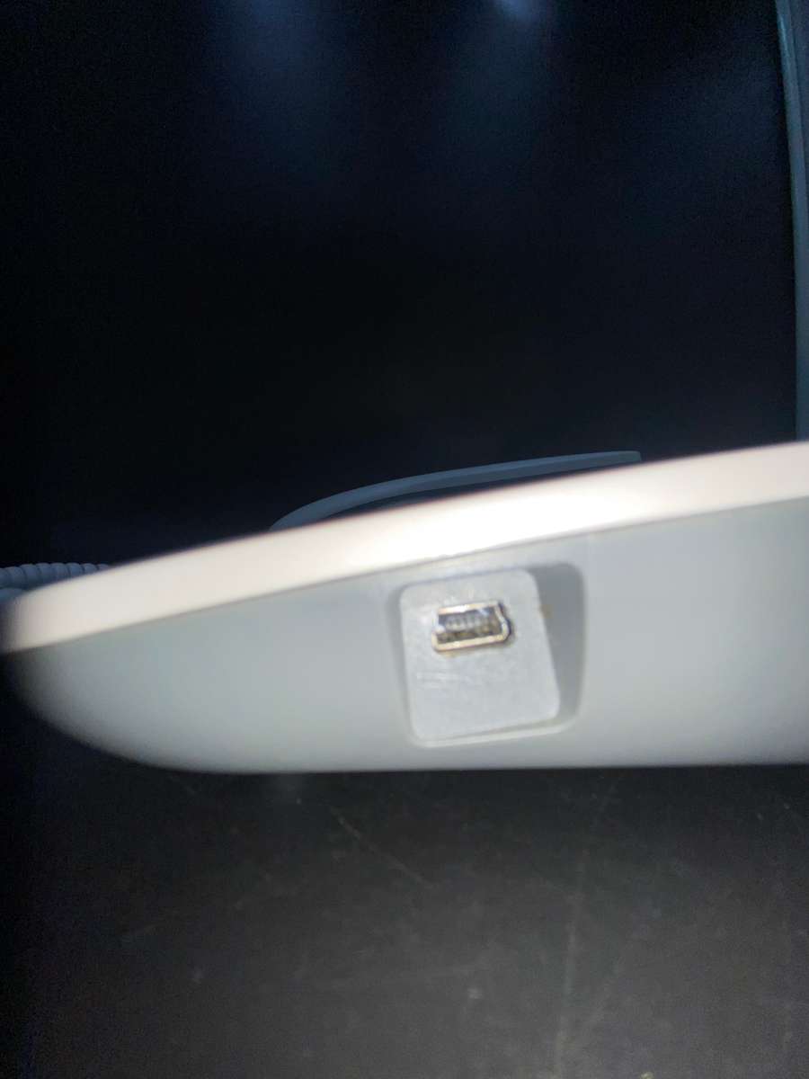 Huawei F317-10 Desktop Fixed Wireless Terminal With Simcard Slot